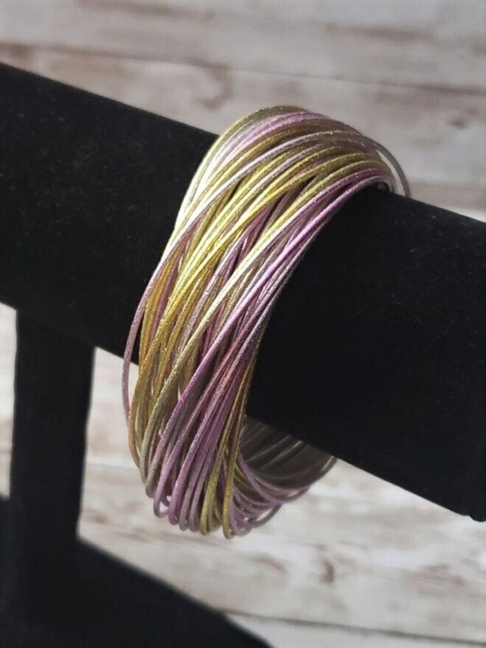 Vintage Bracelet / Bangle Pink & Yellow Interlocking Circles